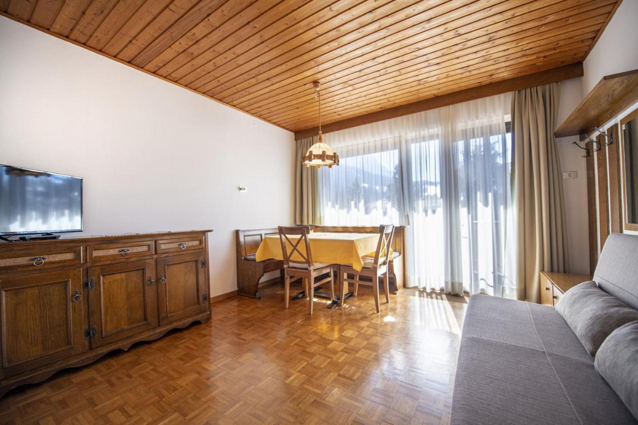 Apartments Praruf Селва ди Вал Гардена Екстериор снимка