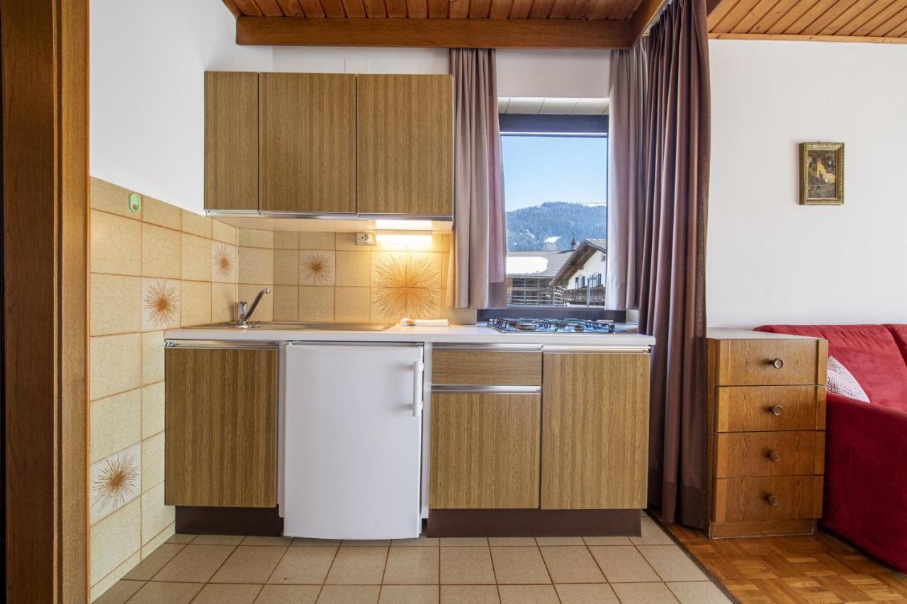 Apartments Praruf Селва ди Вал Гардена Екстериор снимка